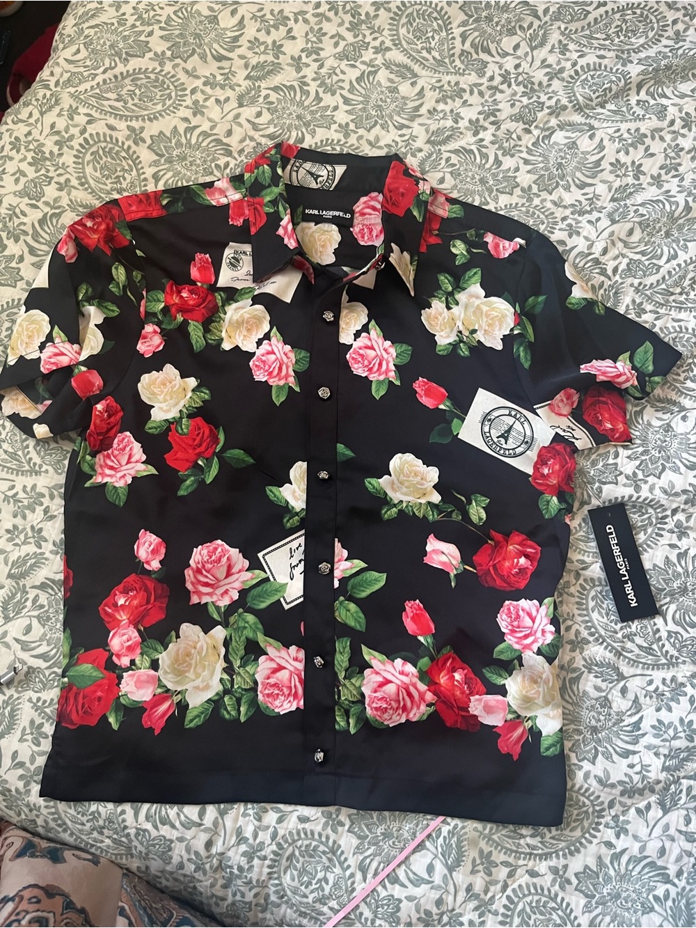 New Karl Lagerfeld Men’s Black Floral Button-Up Shirt size M